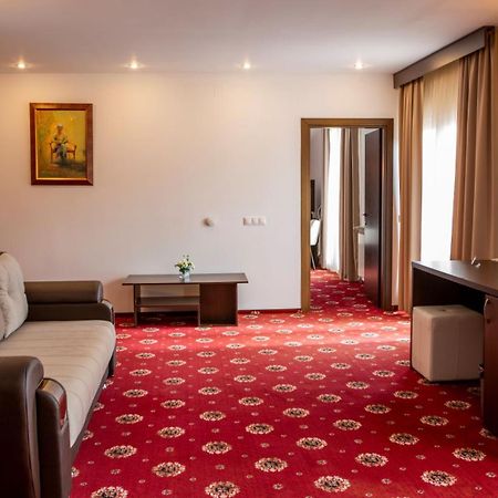 Hotel La Dolce Vita Zărneşti Pokoj fotografie