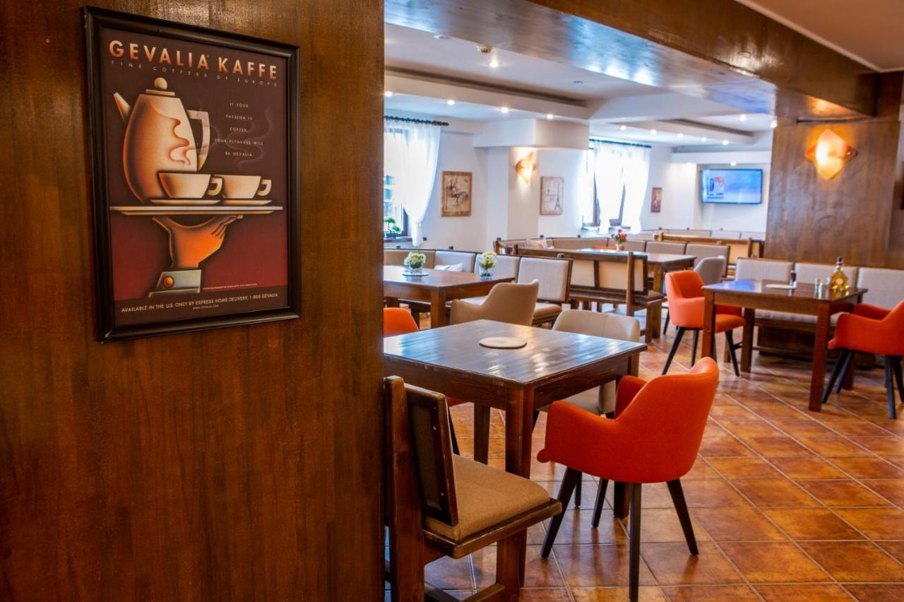 Hotel La Dolce Vita Zărneşti Exteriér fotografie