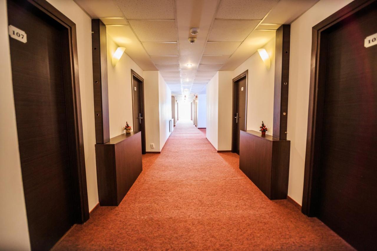 Hotel La Dolce Vita Zărneşti Exteriér fotografie