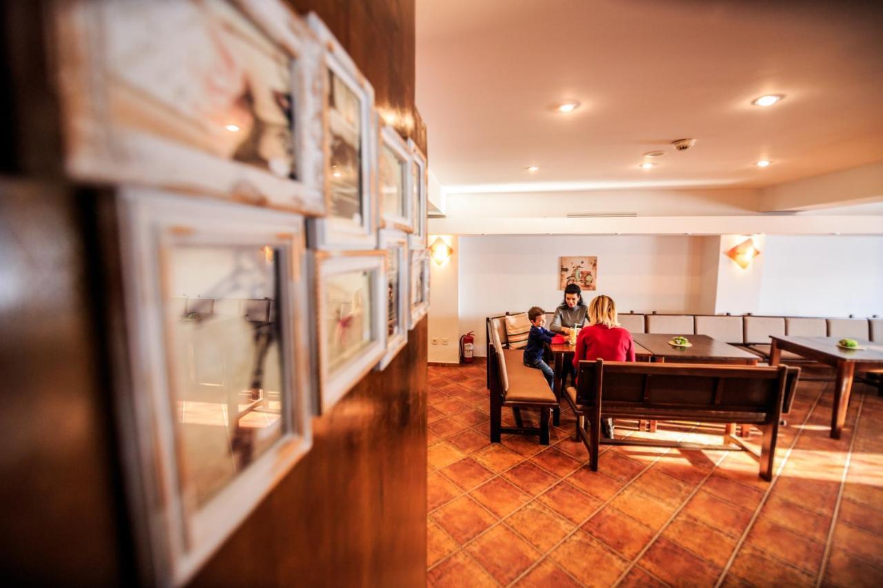 Hotel La Dolce Vita Zărneşti Exteriér fotografie